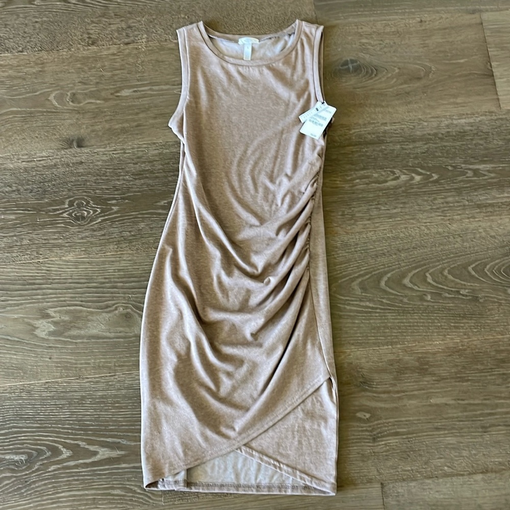 Leith Ruched Body-Con Sleeveless Dress Small